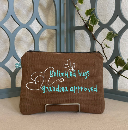 The On-the-Go Pouch - made for everyday