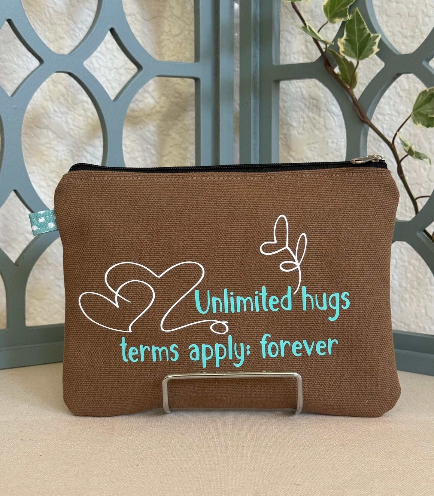 The On-the-Go Pouch - made for everyday